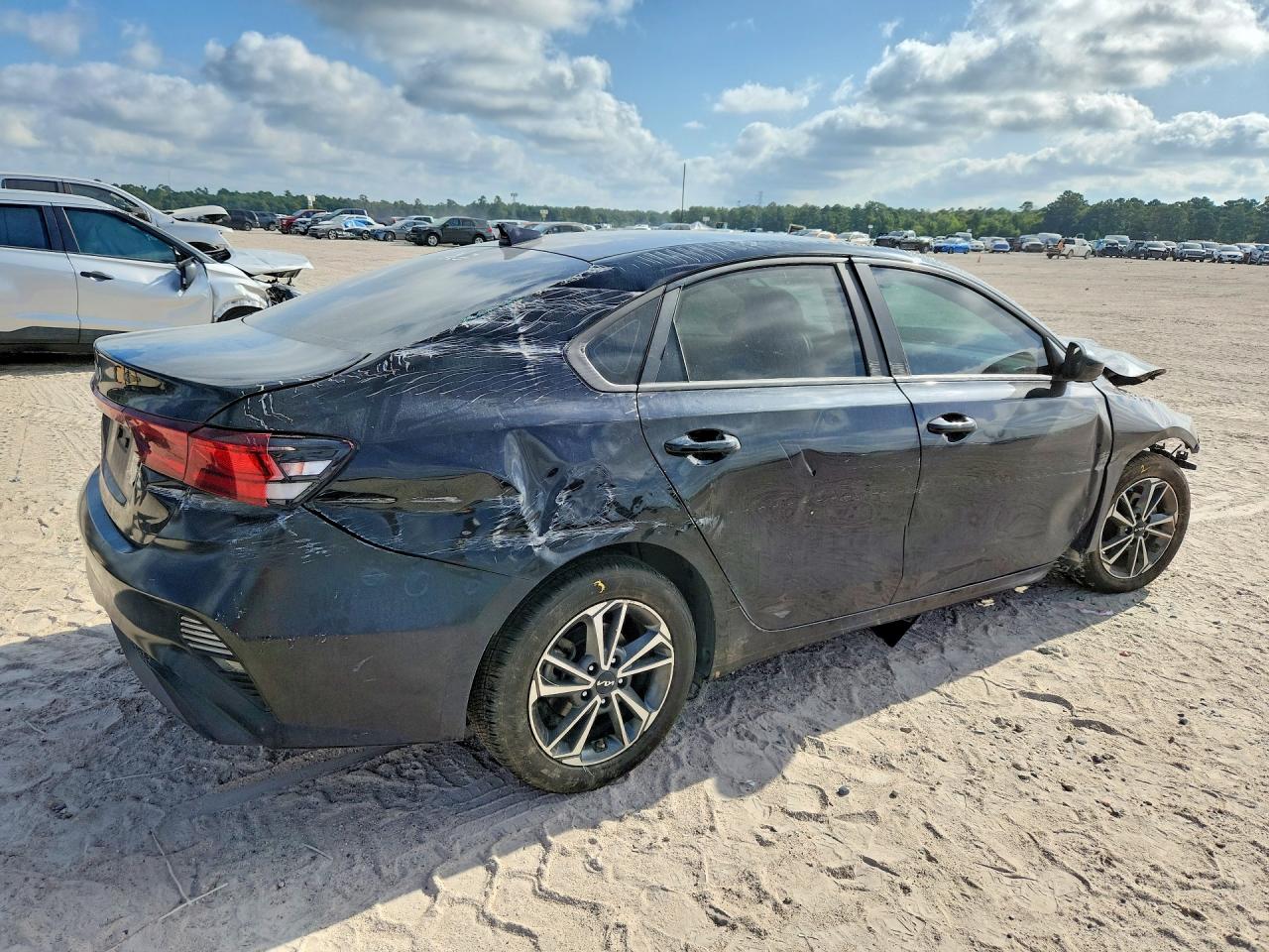 2022 KIA FORTE LXS — снимка 3