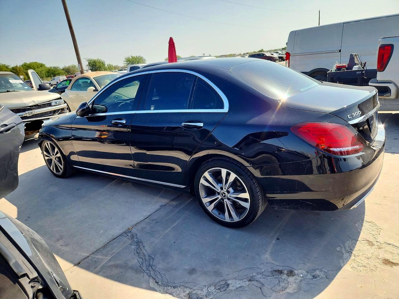 2021 MERCEDES-BENZ C 300 — снимка 2