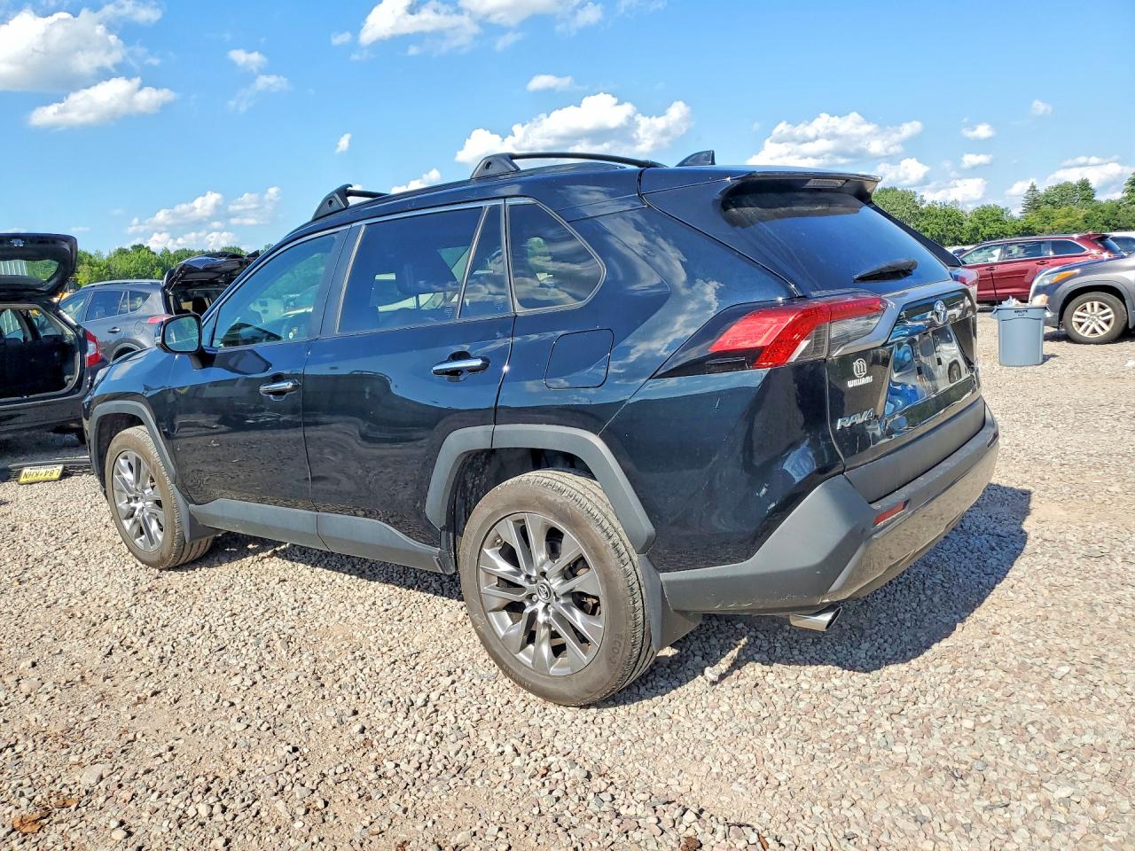 2019 TOYOTA RAV4 LIMITED — снимка 2