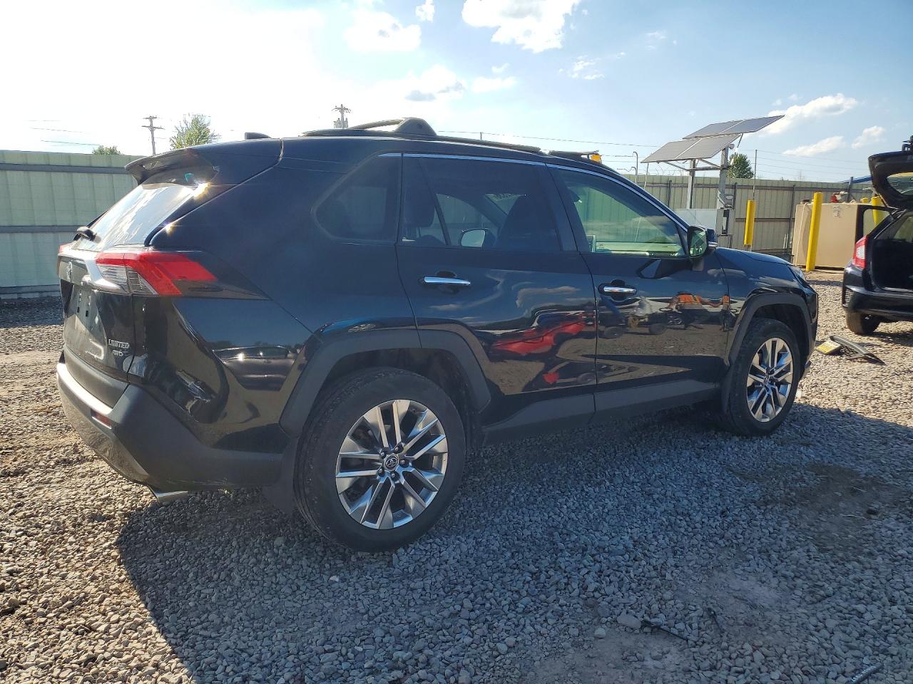 2019 TOYOTA RAV4 LIMITED — снимка 3