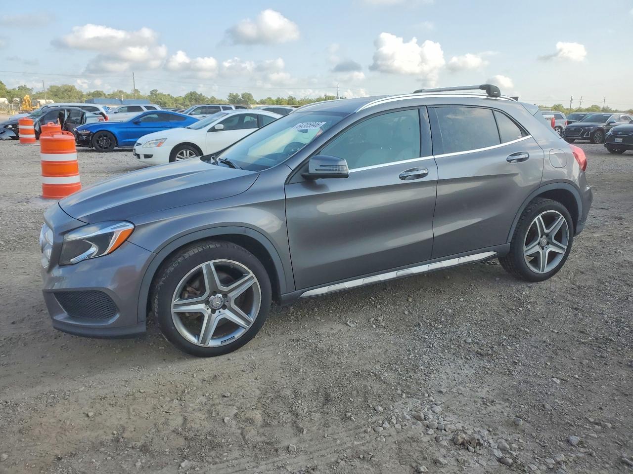 2015 MERCEDES-BENZ GLA 250 4MATIC