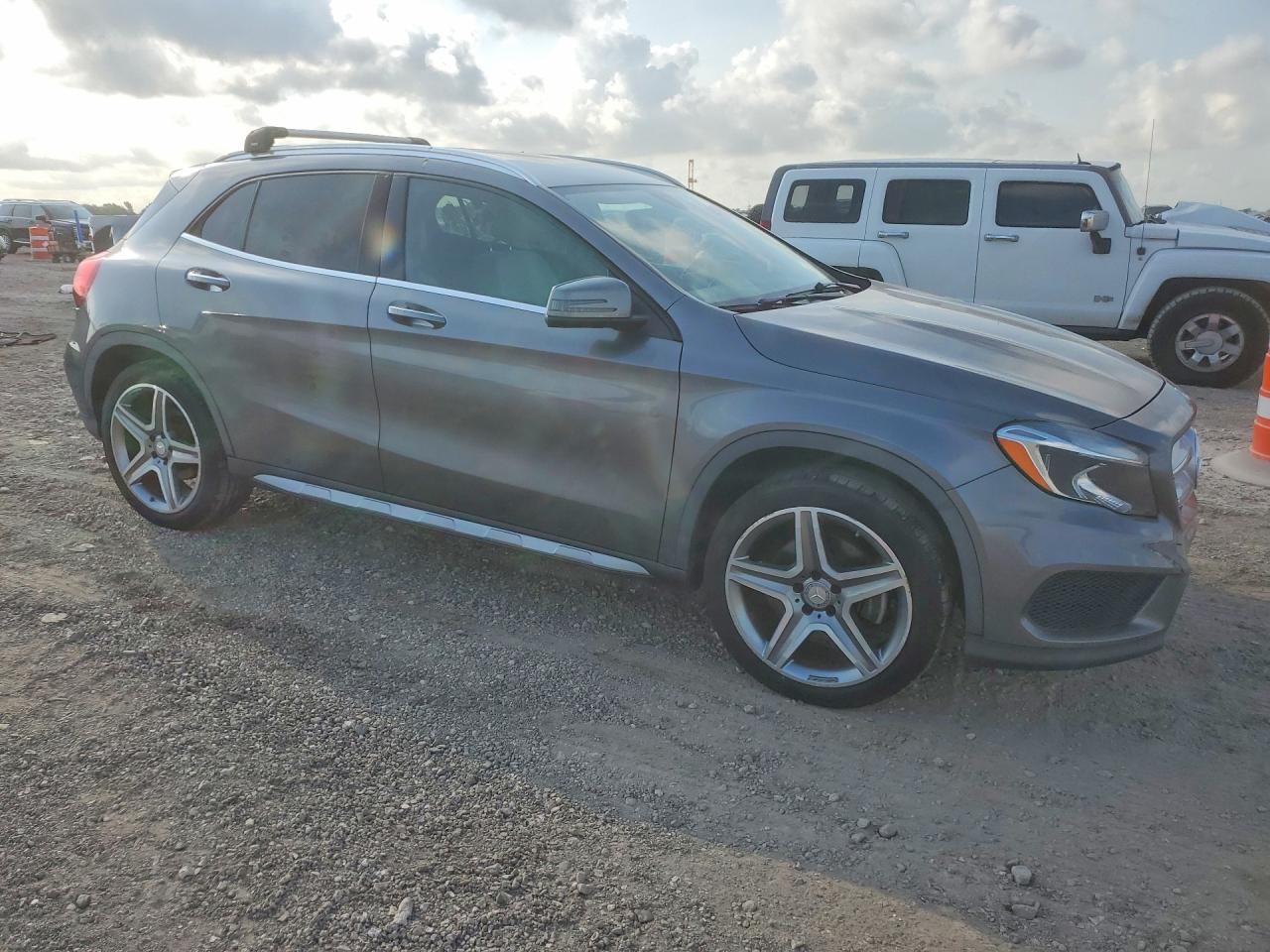 2015 MERCEDES-BENZ GLA 250 4MATIC — снимка 4