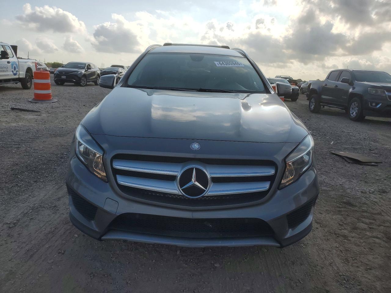 2015 MERCEDES-BENZ GLA 250 4MATIC — снимка 5