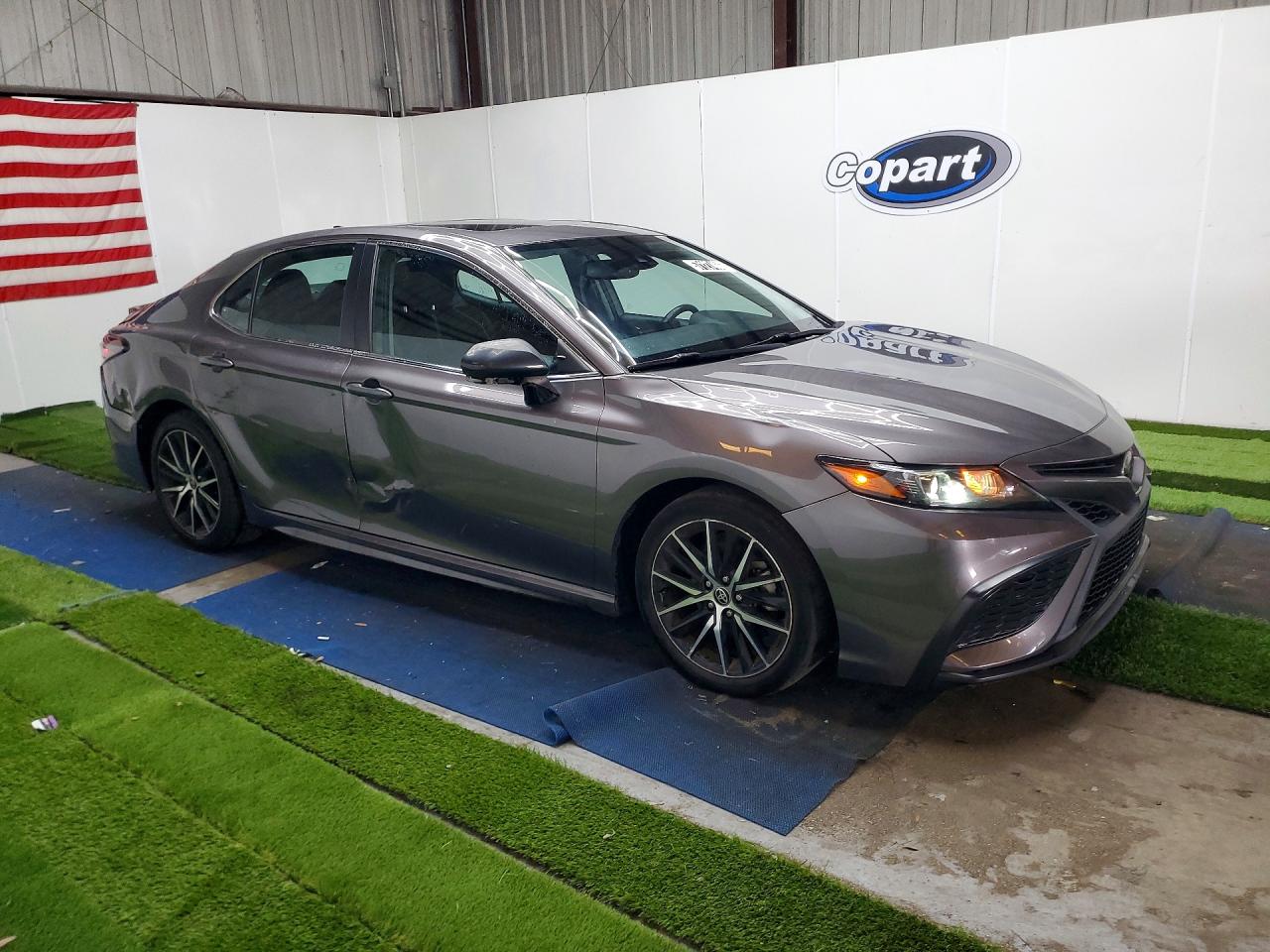 2022 TOYOTA CAMRY SE — снимка 4