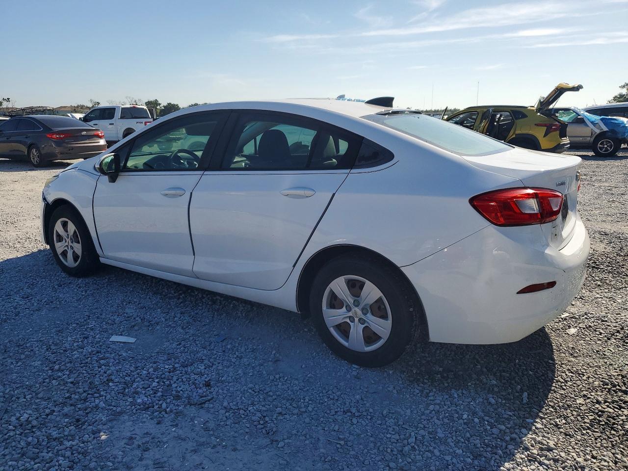 2018 CHEVROLET CRUZE LS — снимка 2