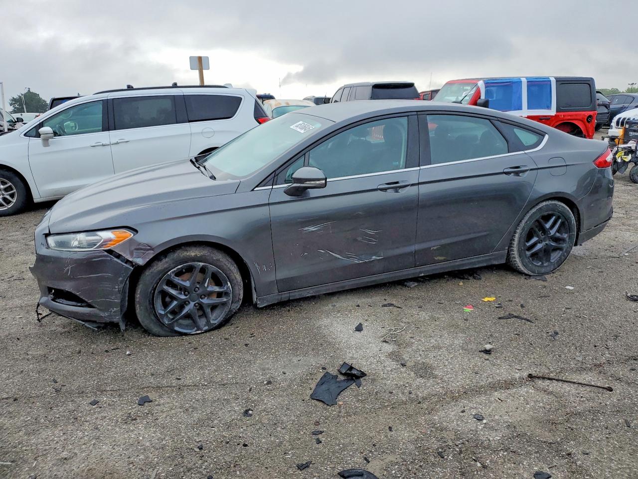 2015 FORD FUSION SE