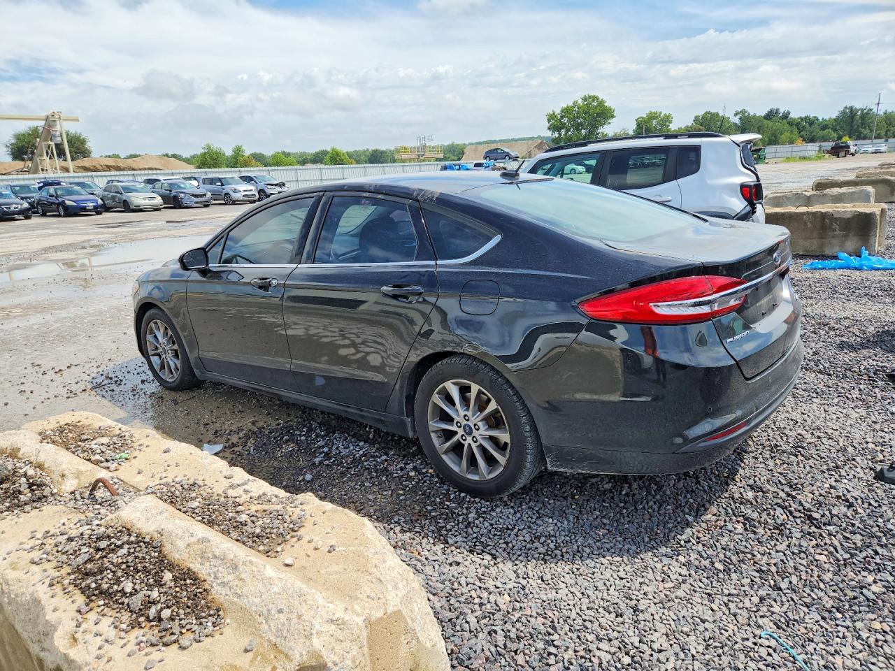 2017 FORD FUSION SE — снимка 2