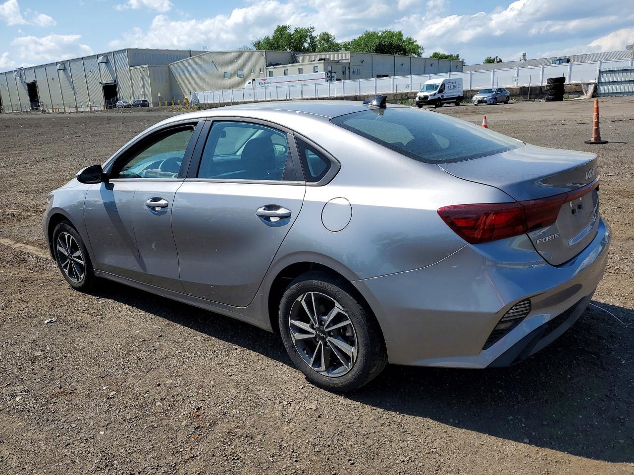 2024 KIA FORTE LXS — снимка 2
