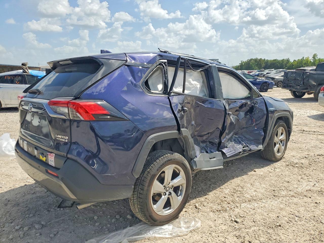 2019 TOYOTA RAV4 LIMITED — снимка 3