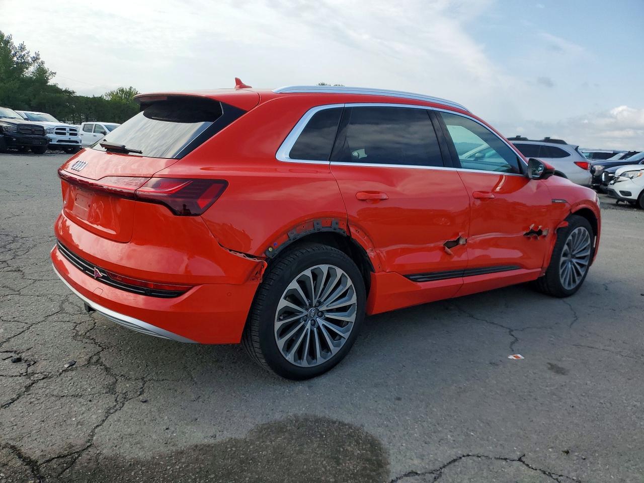 2019 AUDI E-TRON PRESTIGE — снимка 3