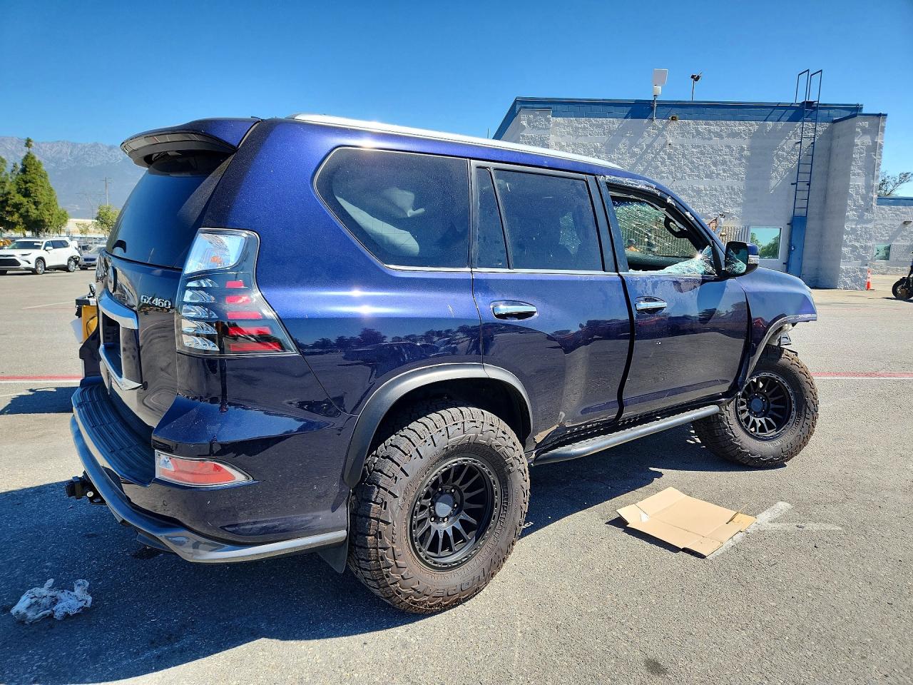 2023 LEXUS GX 460 — снимка 3