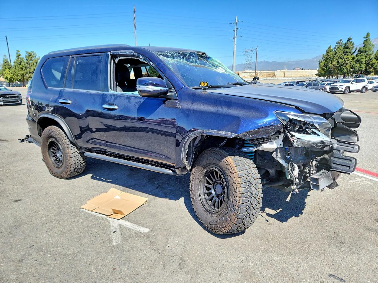 2023 LEXUS GX 460 — снимка 4