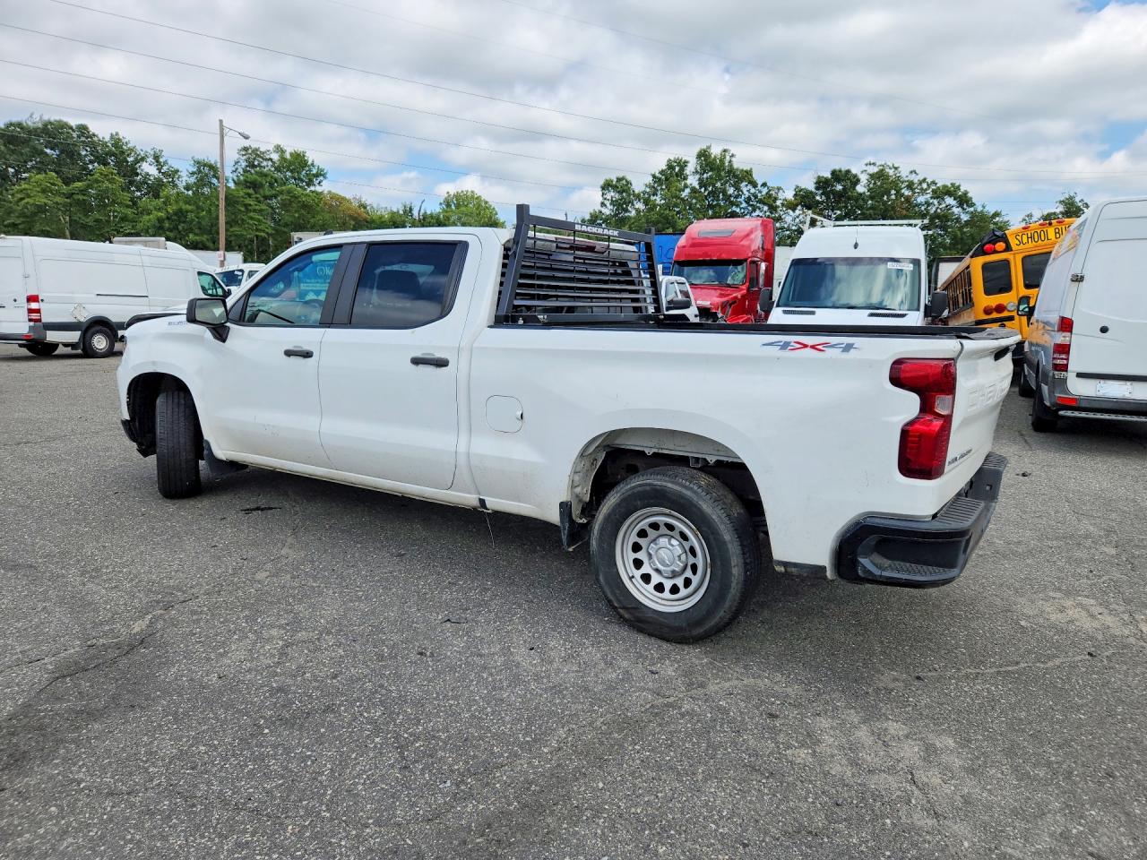 2023 CHEVROLET SILVERADO K1500 — снимка 2
