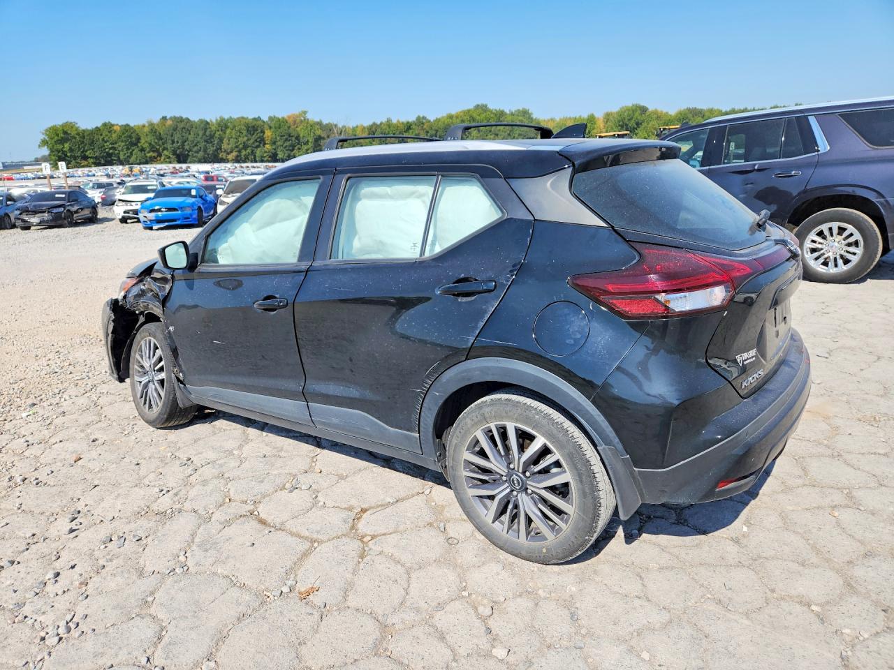 2023 NISSAN KICKS SV — снимка 2