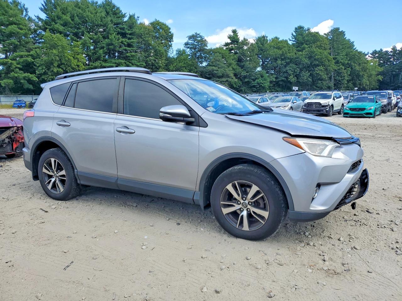 2018 TOYOTA RAV4 XLE — снимка 4