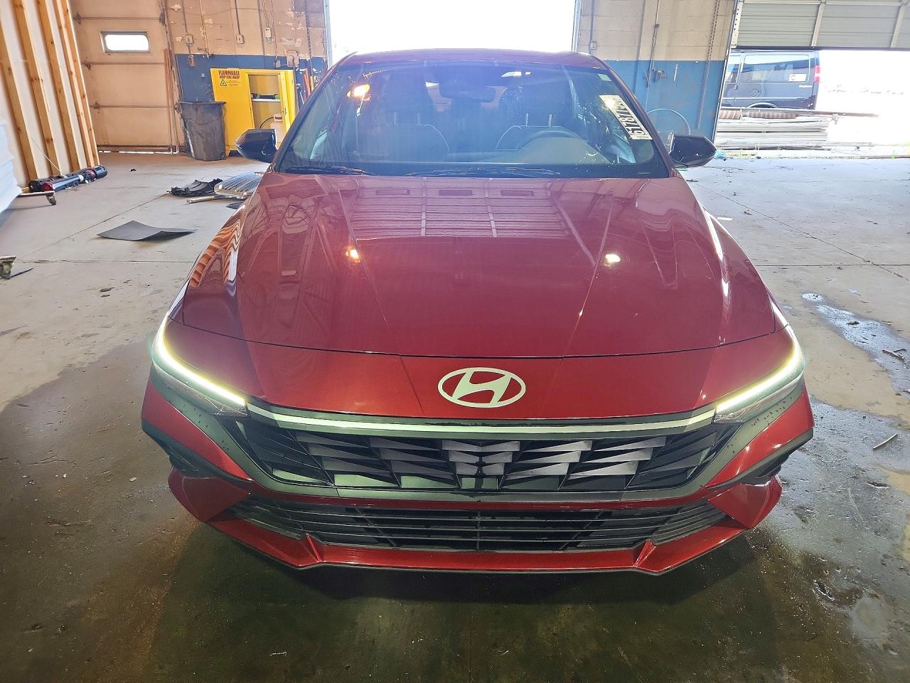 2025 HYUNDAI ELANTRA SEL SPORT — снимка 5