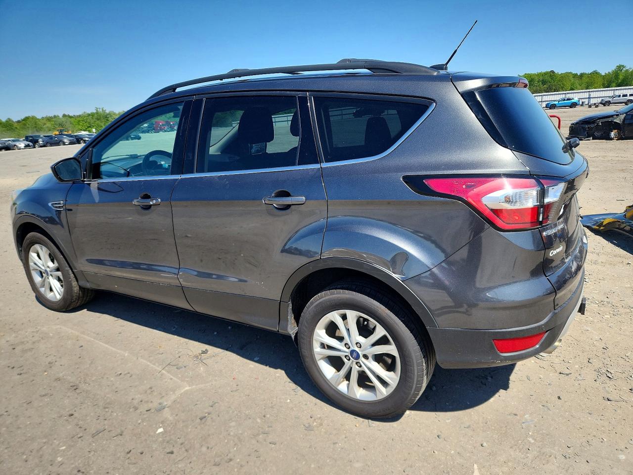 2017 FORD ESCAPE SE — снимка 2