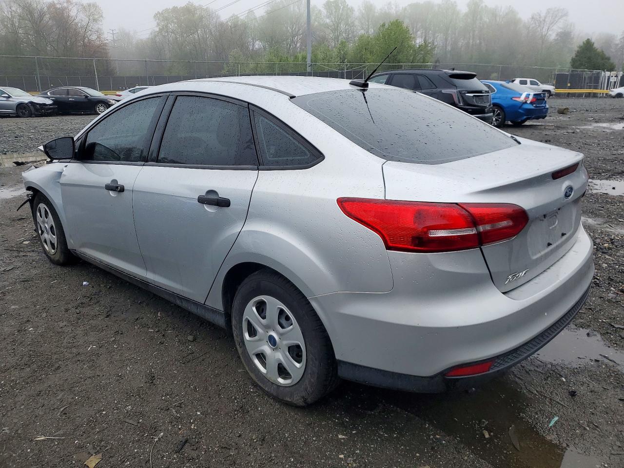 2018 FORD FOCUS S — снимка 2