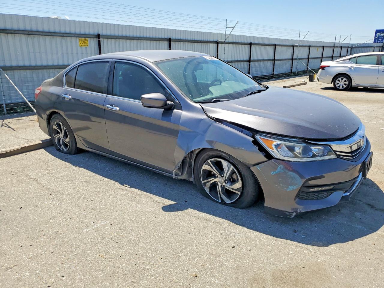 2017 HONDA ACCORD LX — снимка 4
