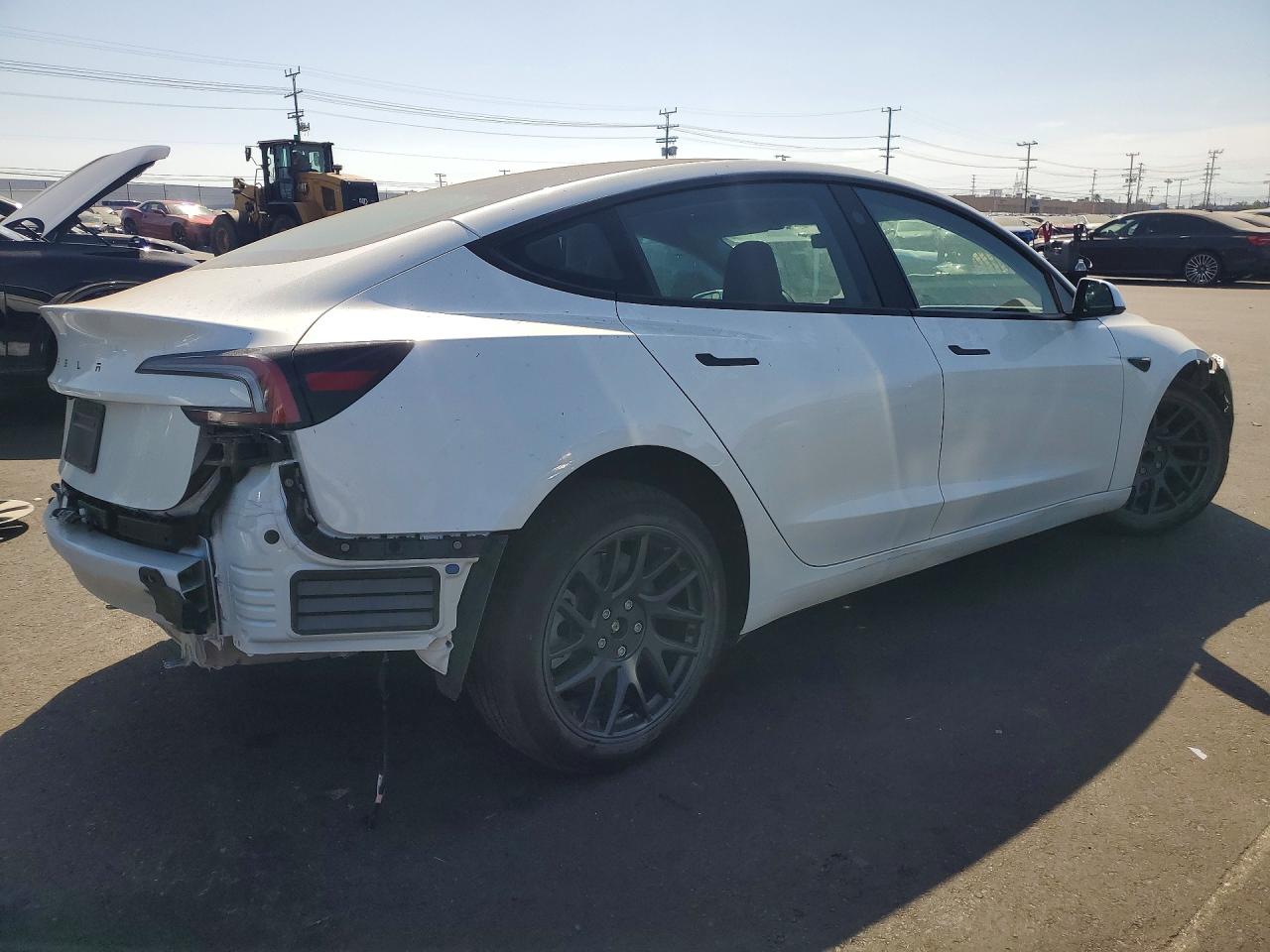 2026 TESLA MODEL 3 — снимка 3