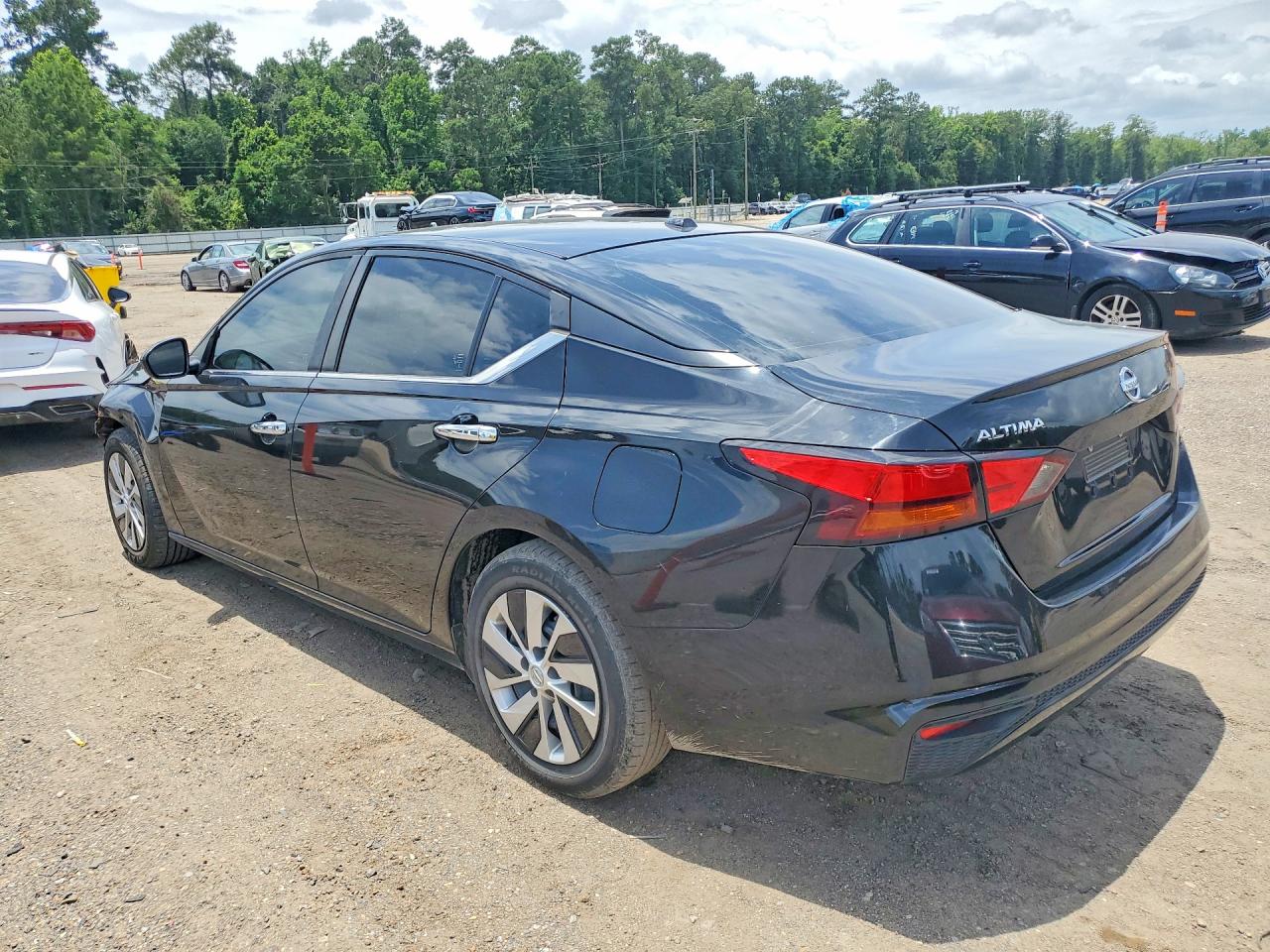 2020 NISSAN ALTIMA S — снимка 2