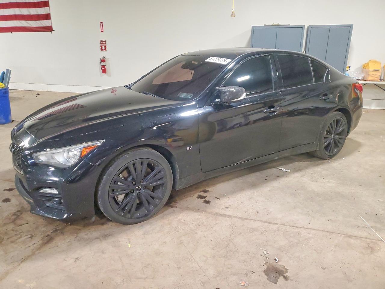 2015 INFINITI Q50 BASE