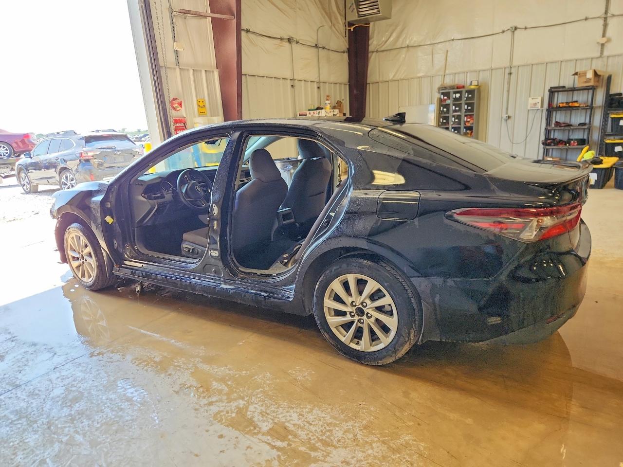 2024 TOYOTA CAMRY LE — снимка 2