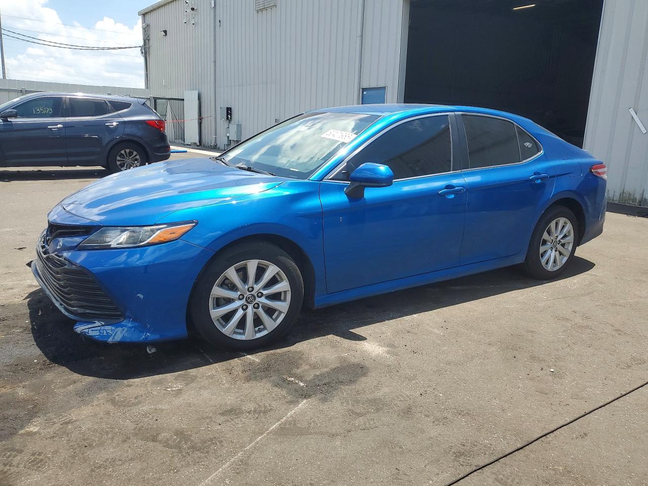 2019 TOYOTA CAMRY LE