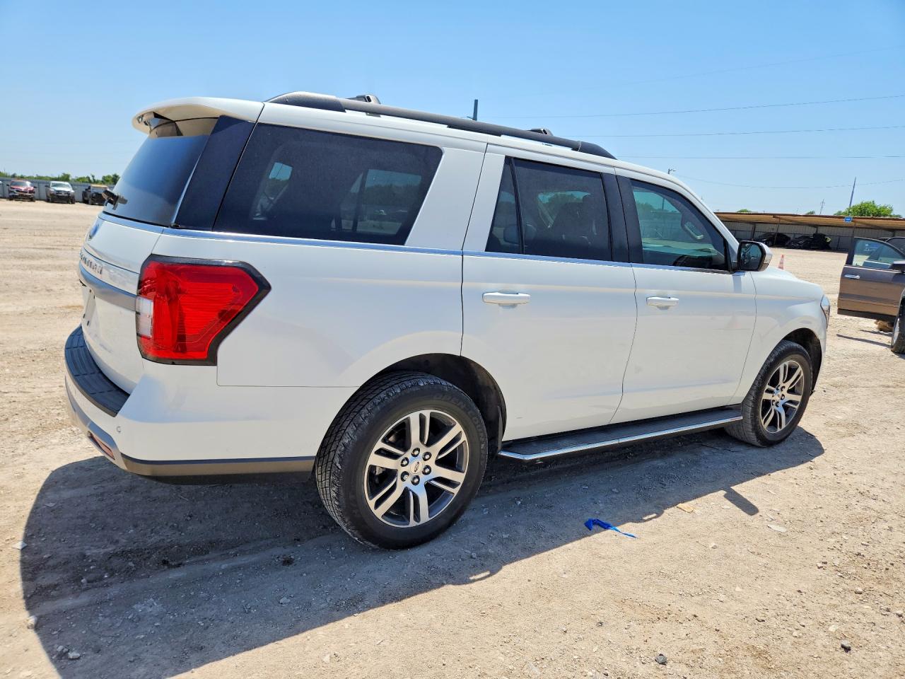 2022 FORD EXPEDITION XLT — снимка 3