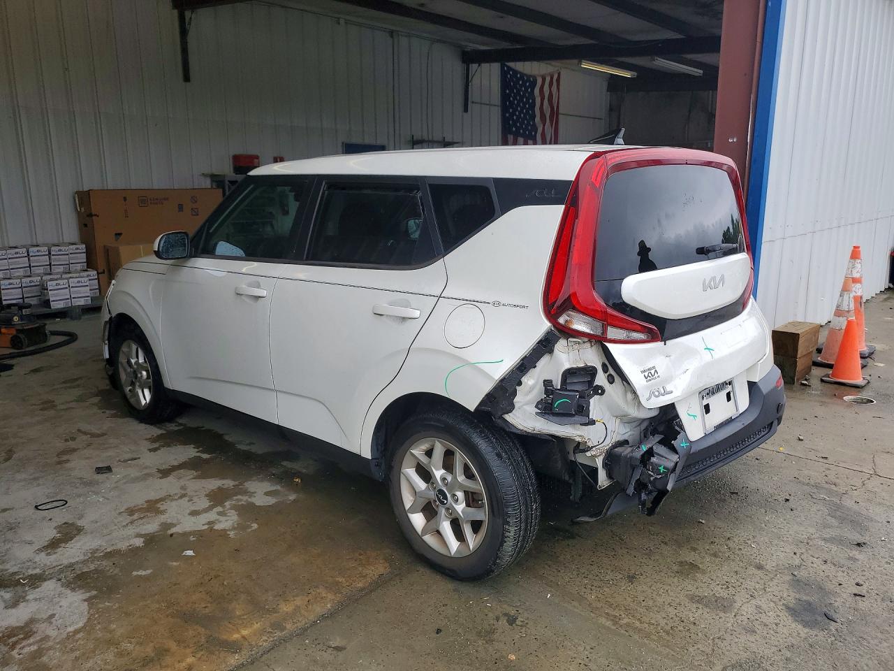 2022 KIA SOUL LX — снимка 2