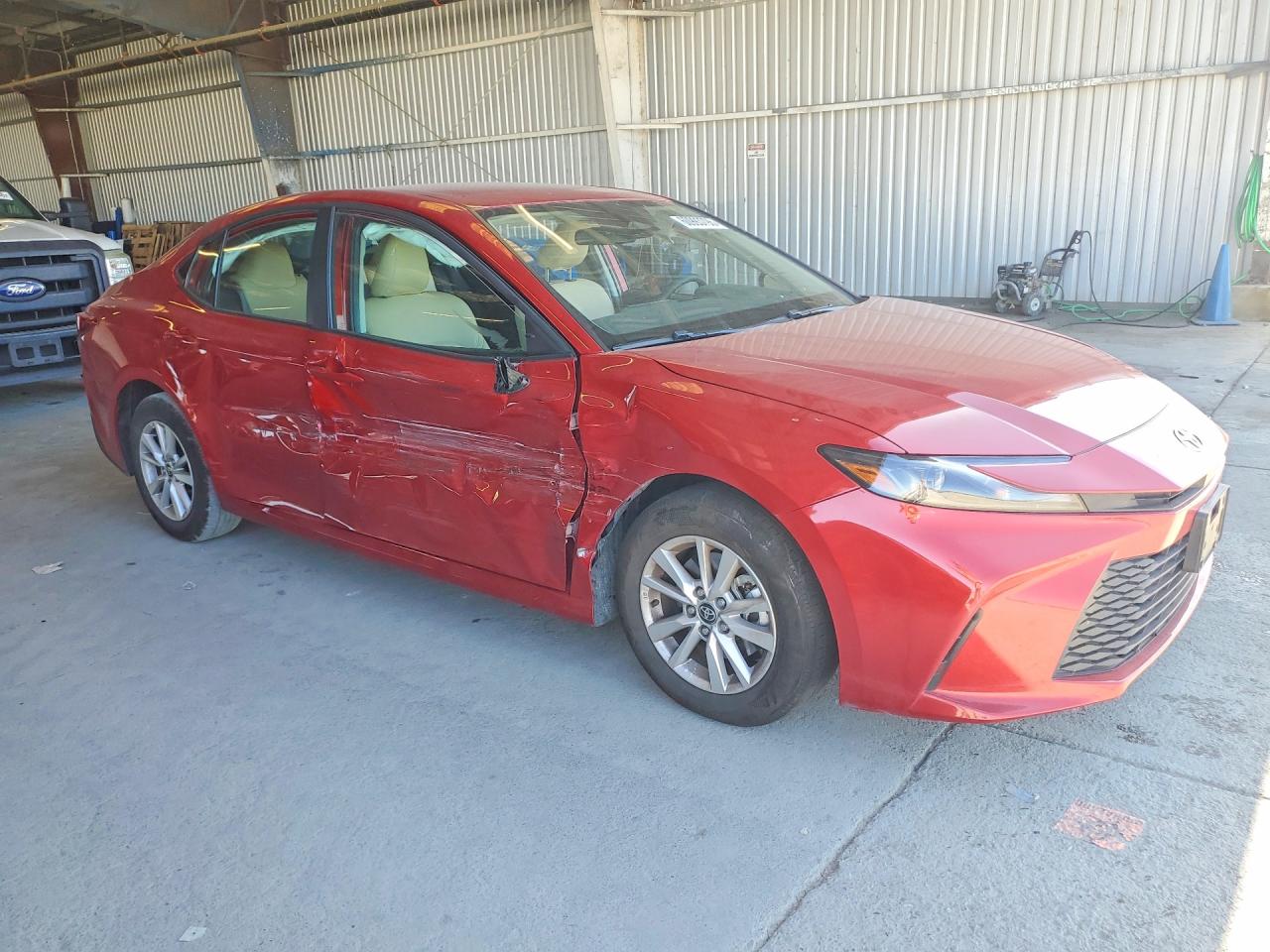 2025 TOYOTA CAMRY LE — снимка 4