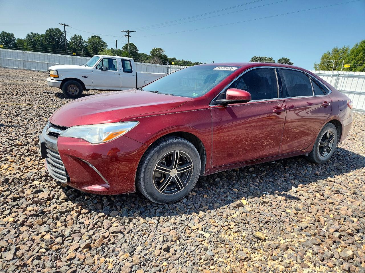 2016 TOYOTA CAMRY LE