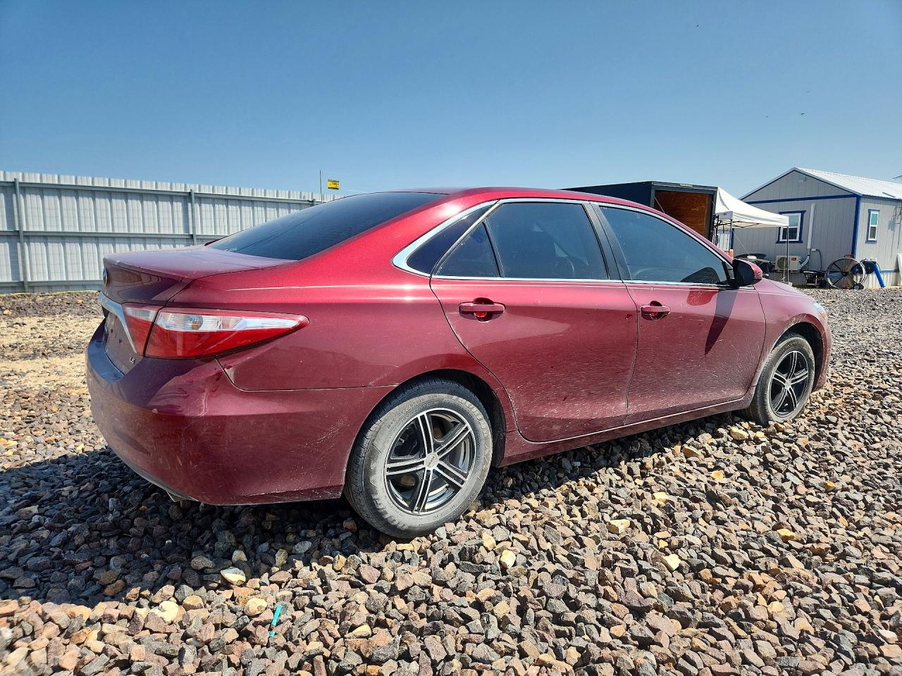 2016 TOYOTA CAMRY LE — снимка 3