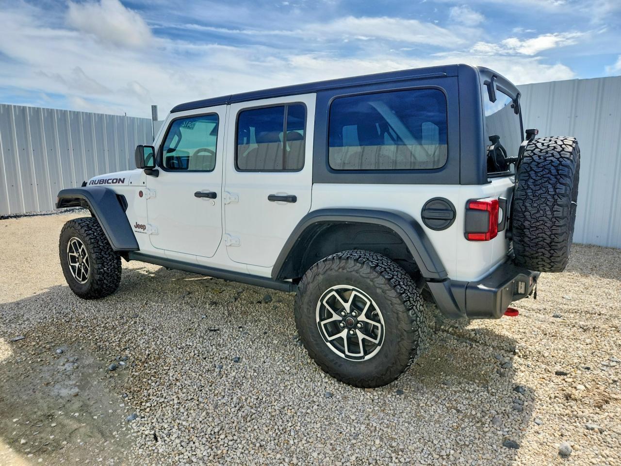 2026 JEEP WRANGLER RUBICON — снимка 2