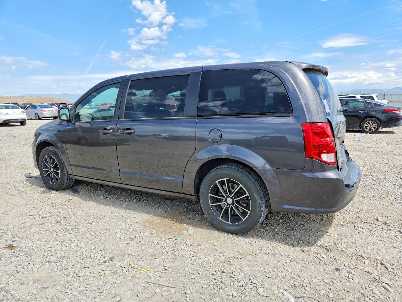 2018 DODGE GRAND CARAVAN SE — снимка 2