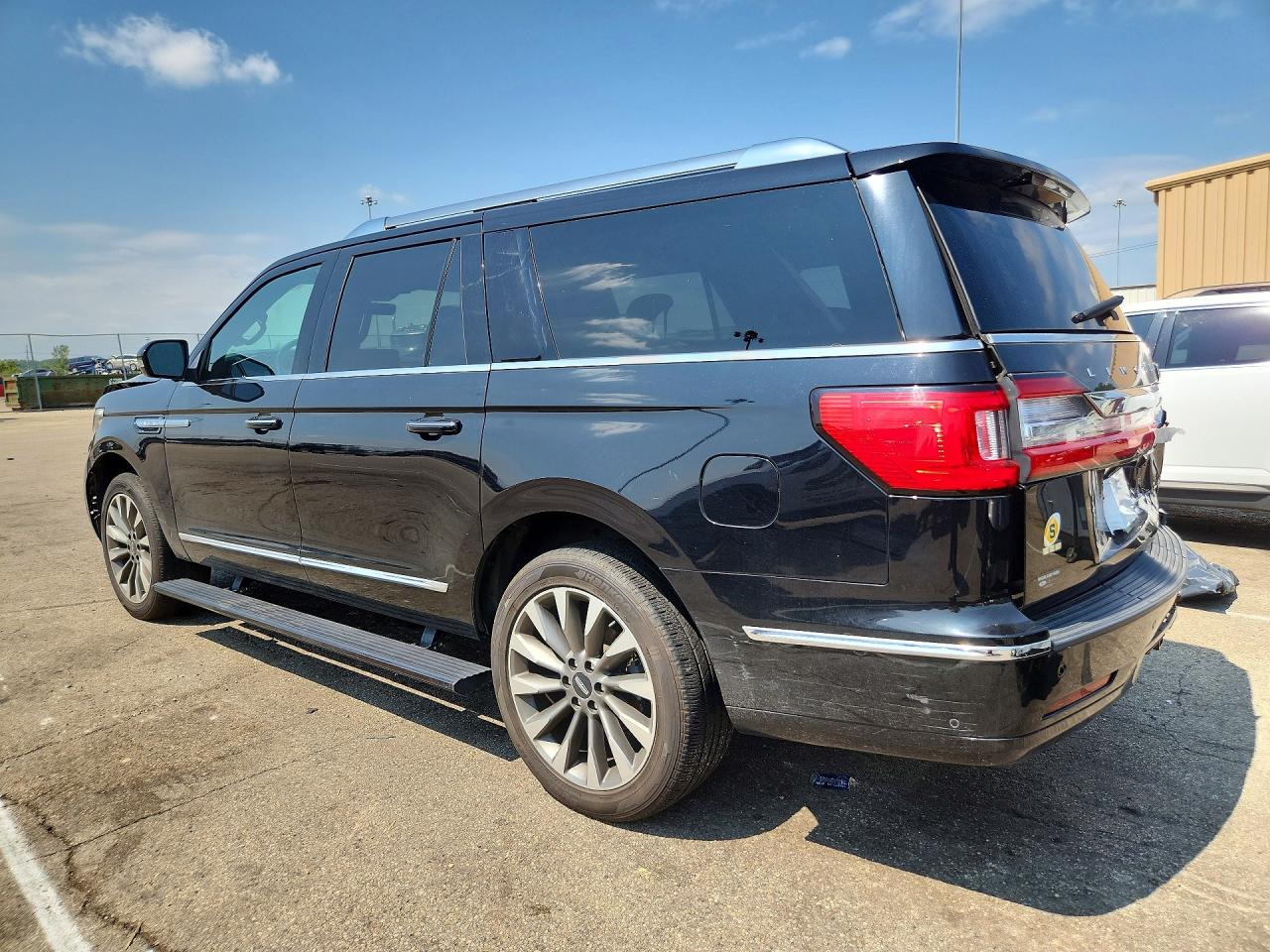 2020 LINCOLN NAVIGATOR L RESERVE — снимка 2