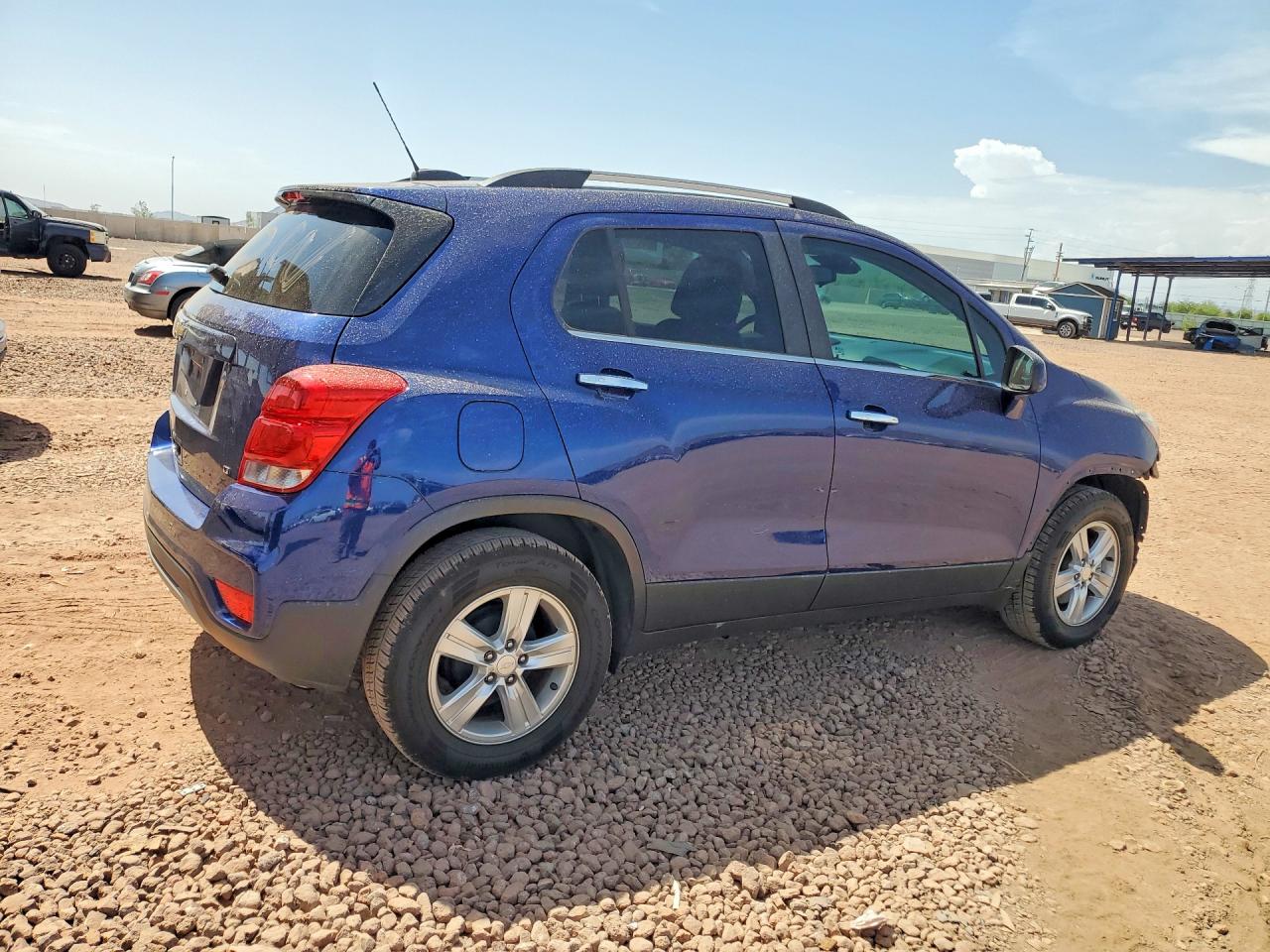 2017 CHEVROLET TRAX 1LT — снимка 3