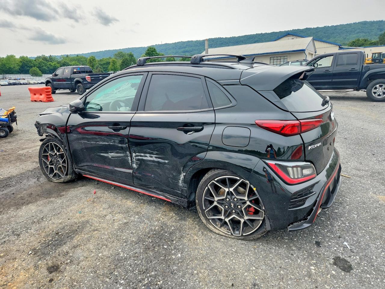 2023 HYUNDAI KONA N BASE — снимка 2