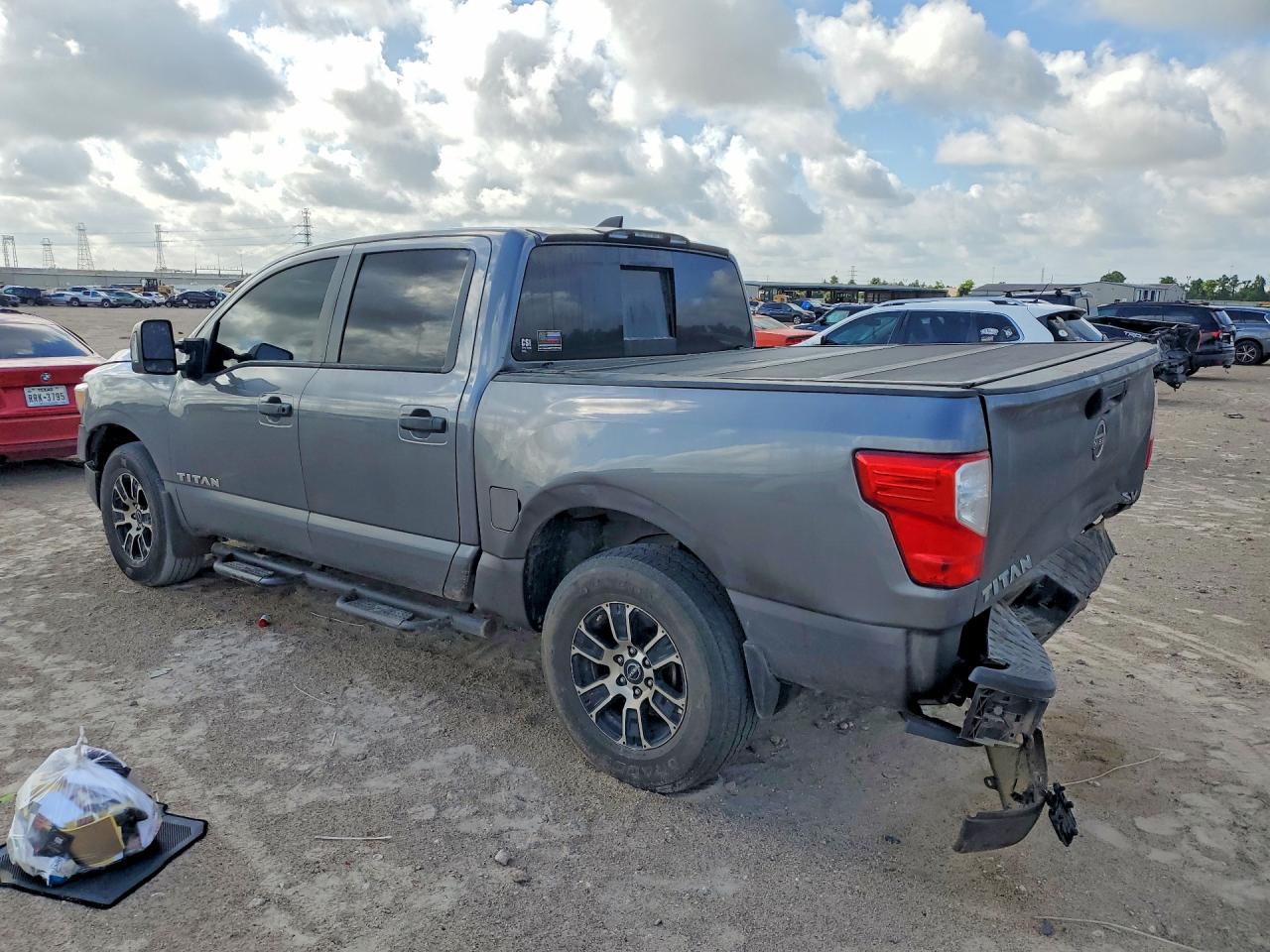 2024 NISSAN TITAN SV — снимка 2