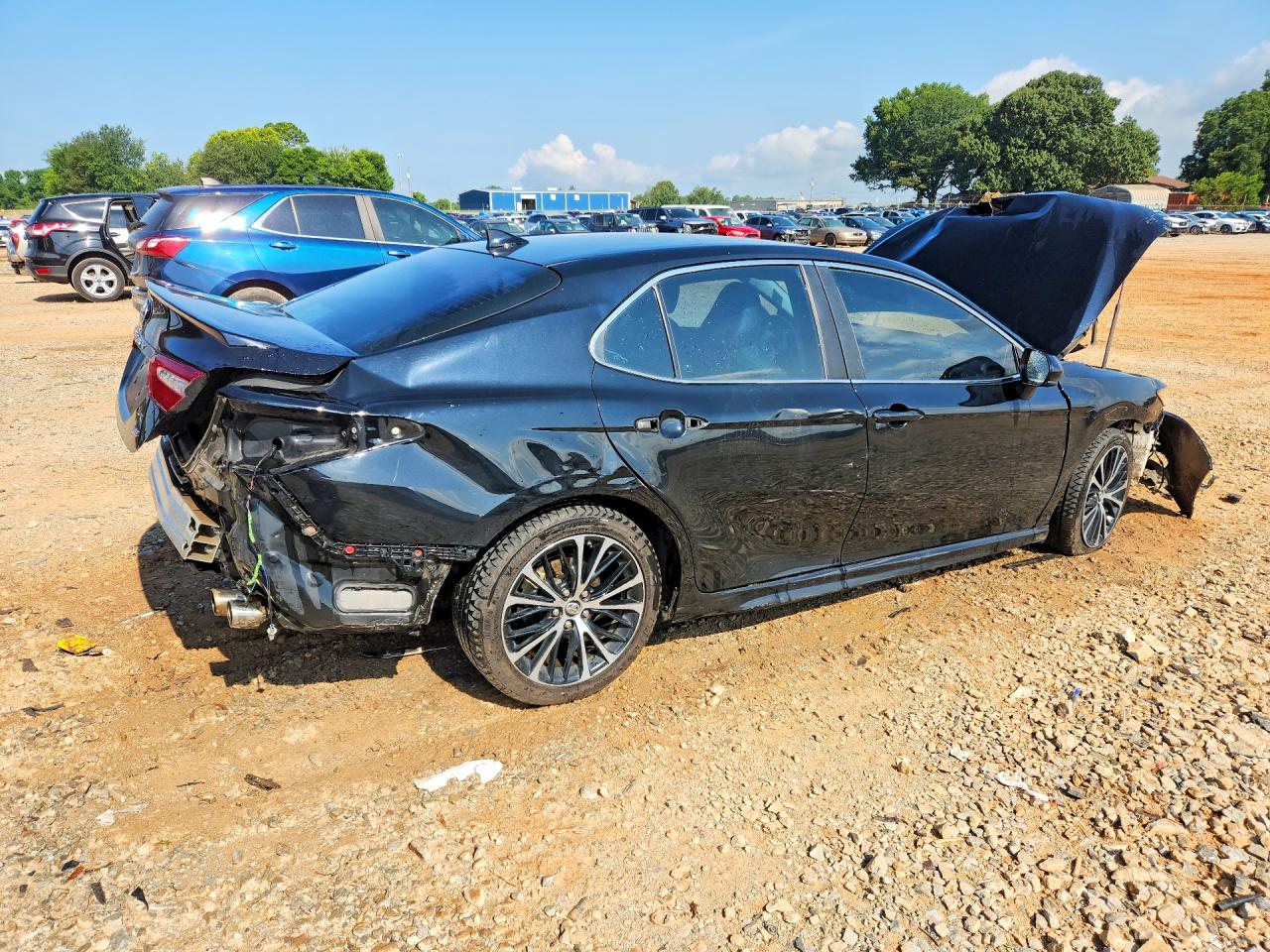 2019 TOYOTA CAMRY SE — снимка 3