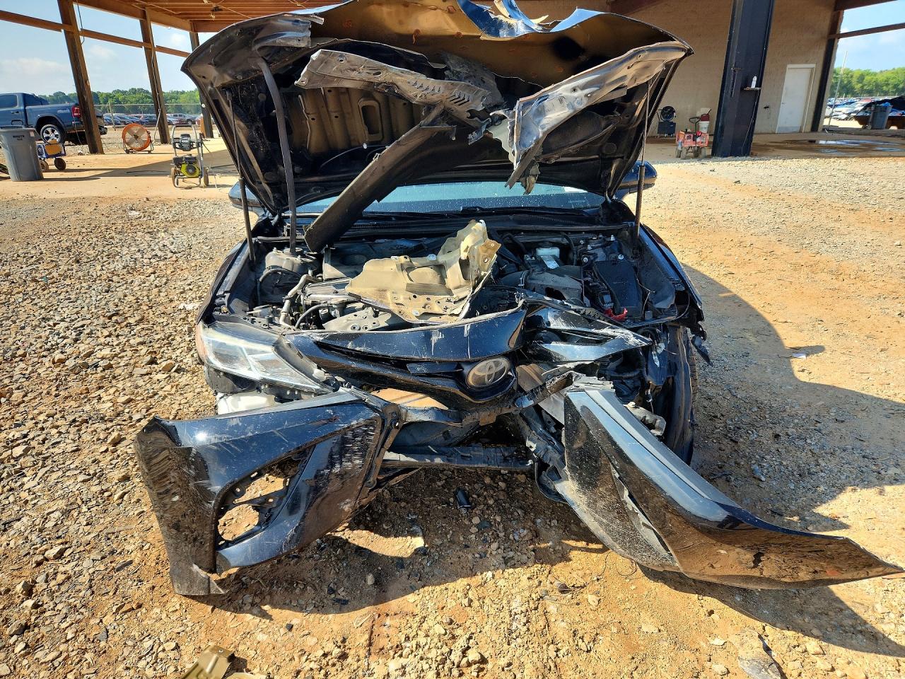 2019 TOYOTA CAMRY SE — снимка 5