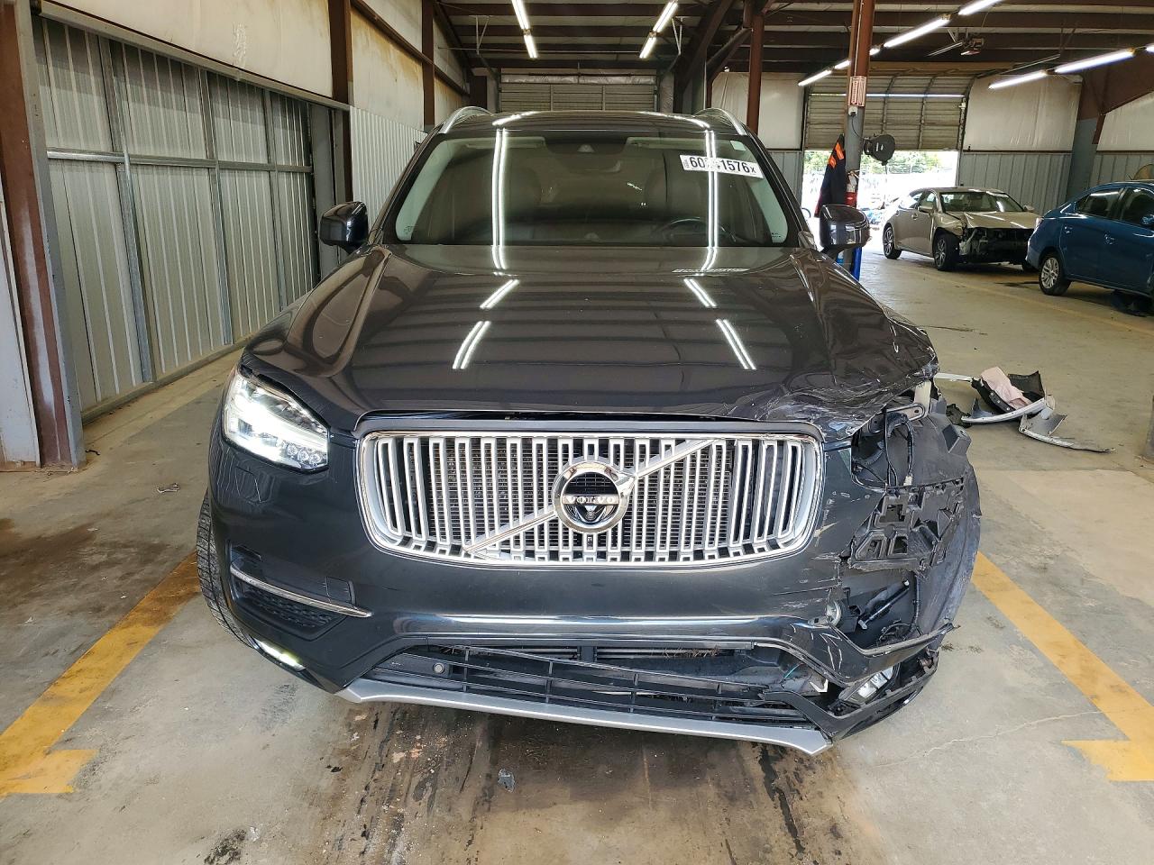 2017 VOLVO XC90 T6 — снимка 5