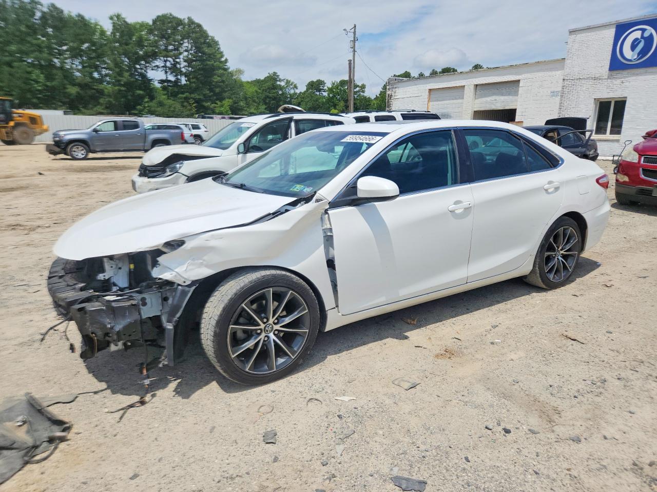 2017 TOYOTA CAMRY XSE