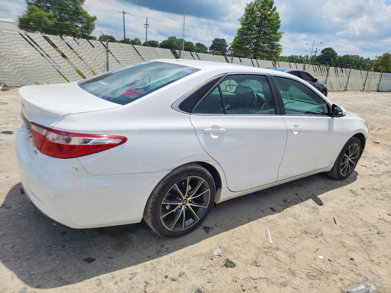 2017 TOYOTA CAMRY XSE — снимка 3
