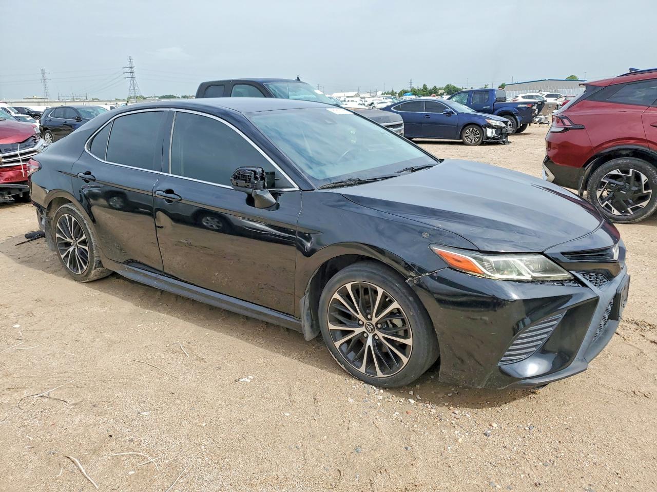 2019 TOYOTA CAMRY SE — снимка 4