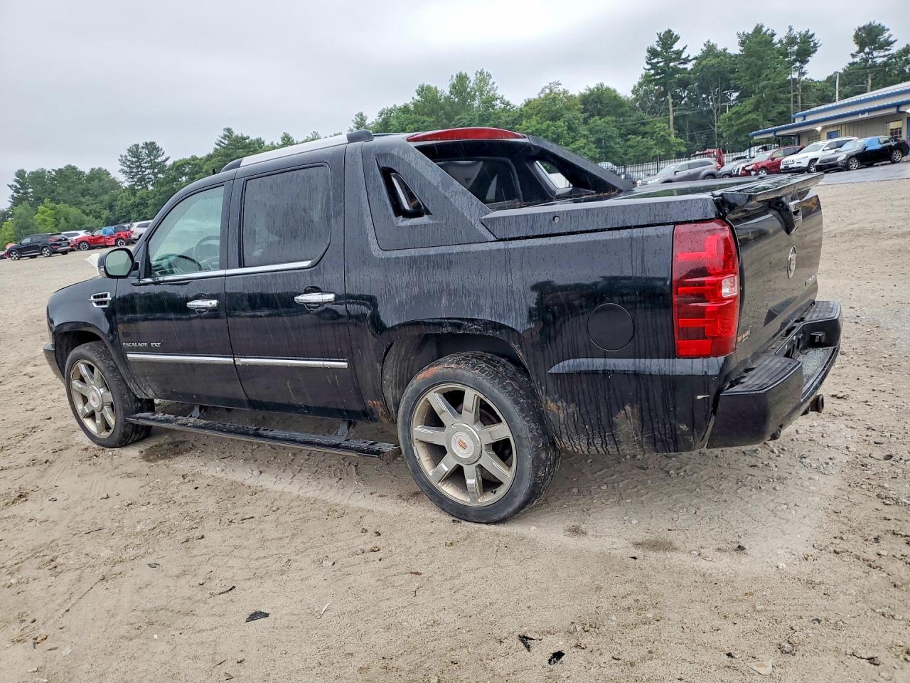 2013 CADILLAC ESCALADE EXT PREMIUM — снимка 2