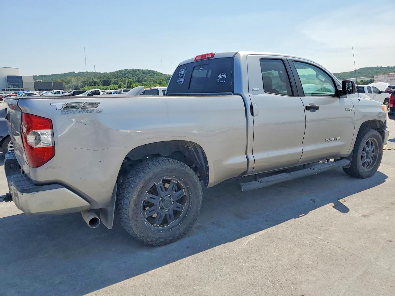 2015 TOYOTA TUNDRA SR5 — снимка 3