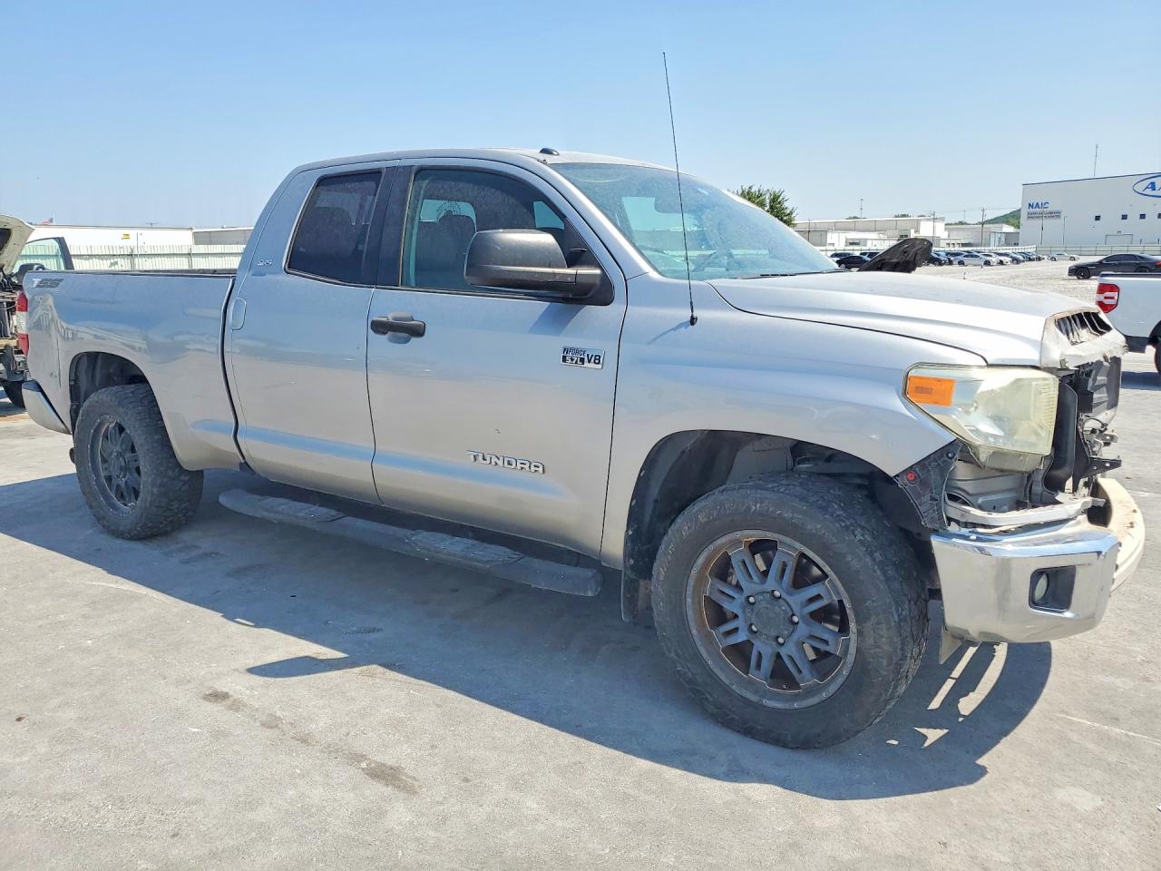 2015 TOYOTA TUNDRA SR5 — снимка 4