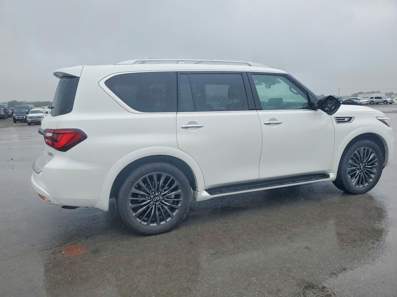 2024 INFINITI QX80 LUXE — снимка 3
