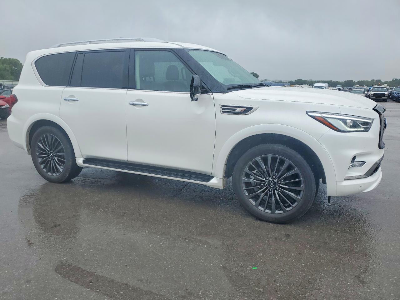 2024 INFINITI QX80 LUXE — снимка 4